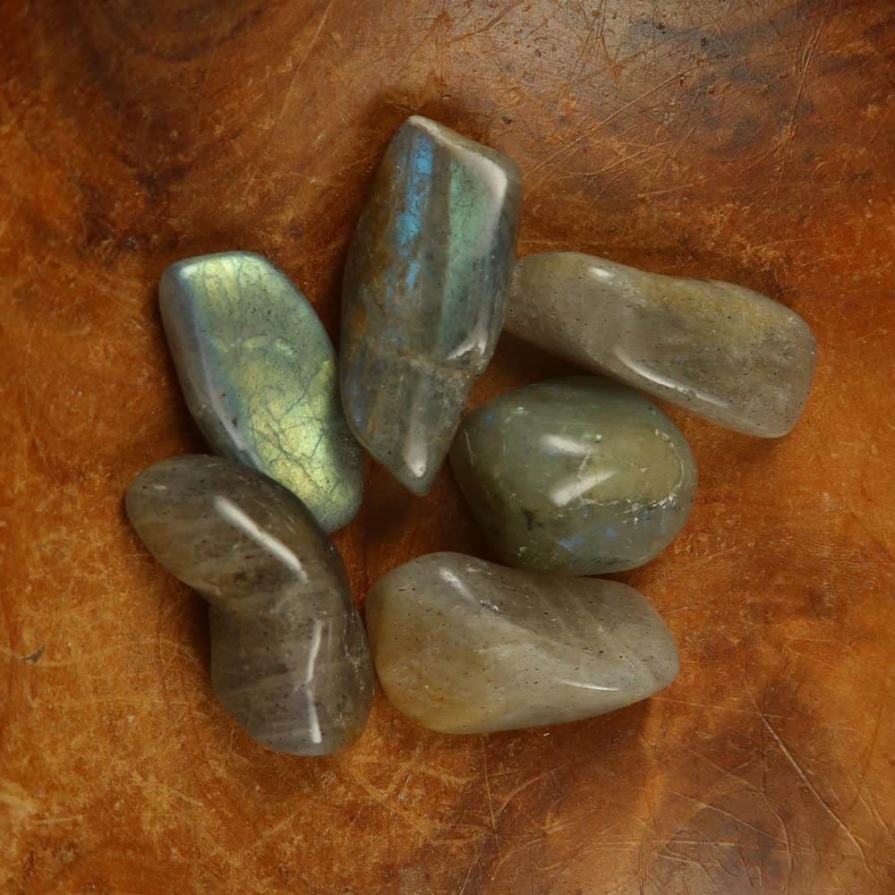 labradorite tumblestones