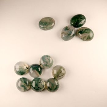agate cabochons (green moss)