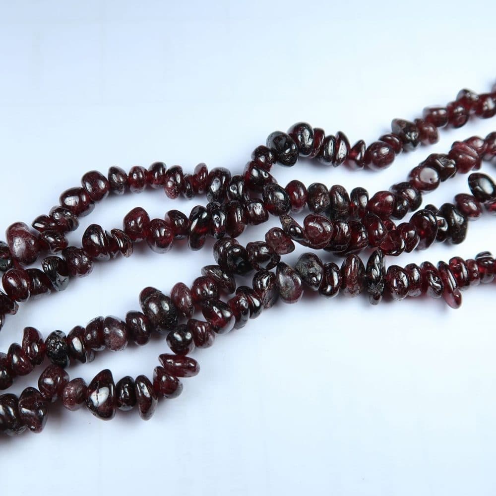 red garnet chip bead strands for jewellery making
