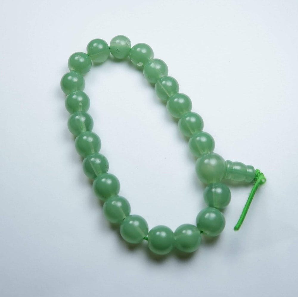 Green aventurine round beaded bracelet
