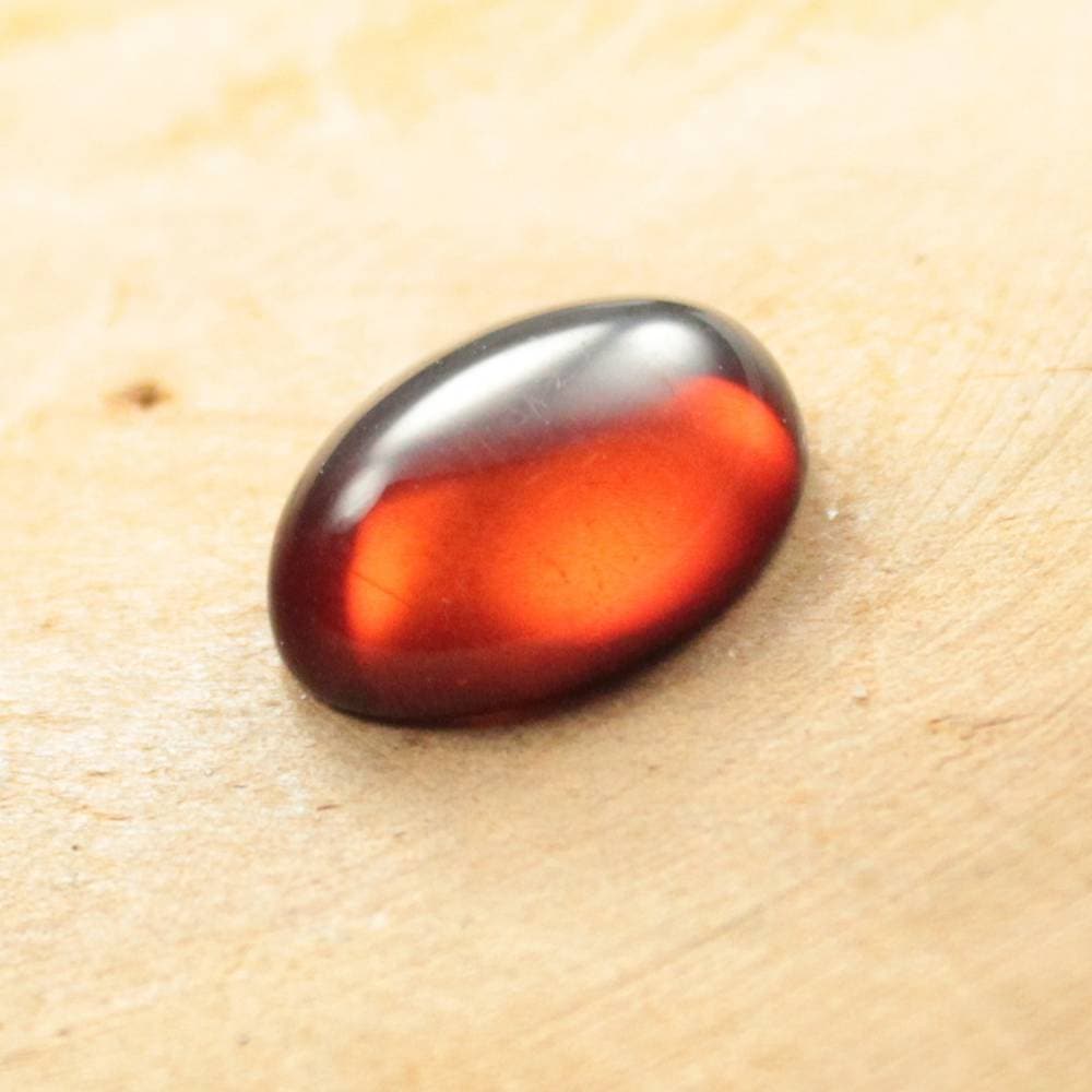 amber-cabochons-for-jewellers-buy-amber-cabochons-uk-gemstones