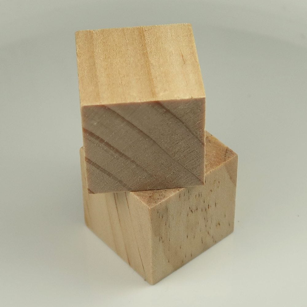 wooden cubes for pyrography and crafts 3