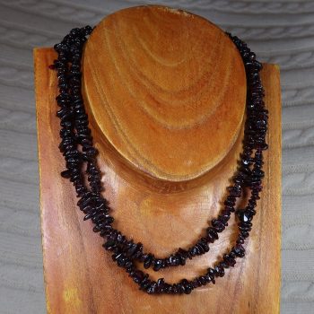 garnet necklaces (almandine)
