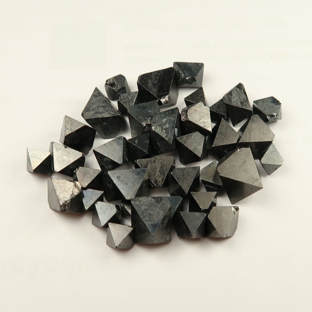 magnetite crystals from pakistan (1)