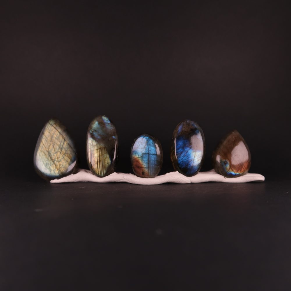 labradorite cabochons (parcels)