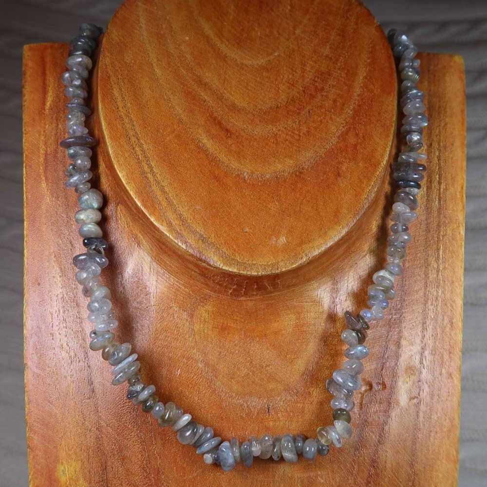 labradorite necklaces
