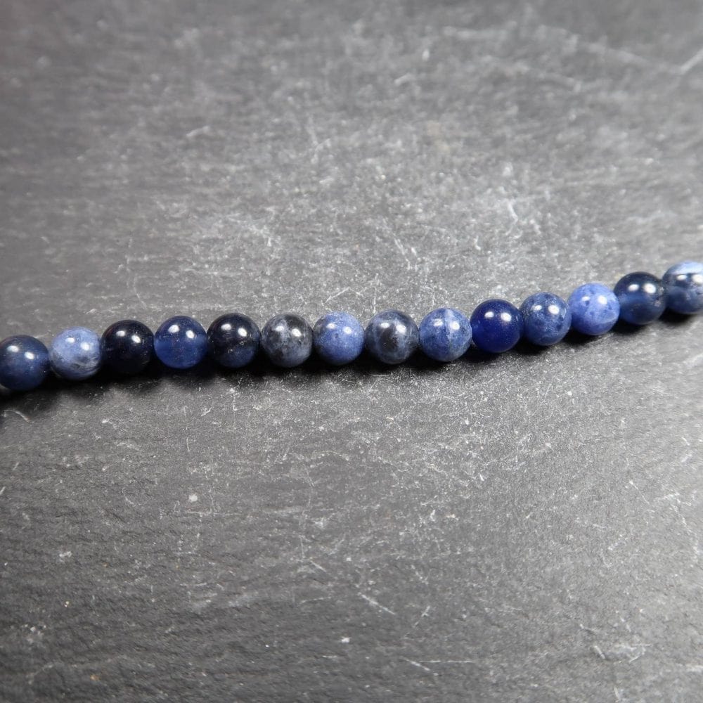 Round Sodalite Bead Strands For Jewellery Makers (1)