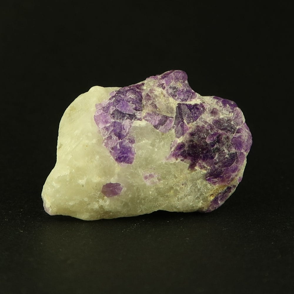hackmanite mineral specimens