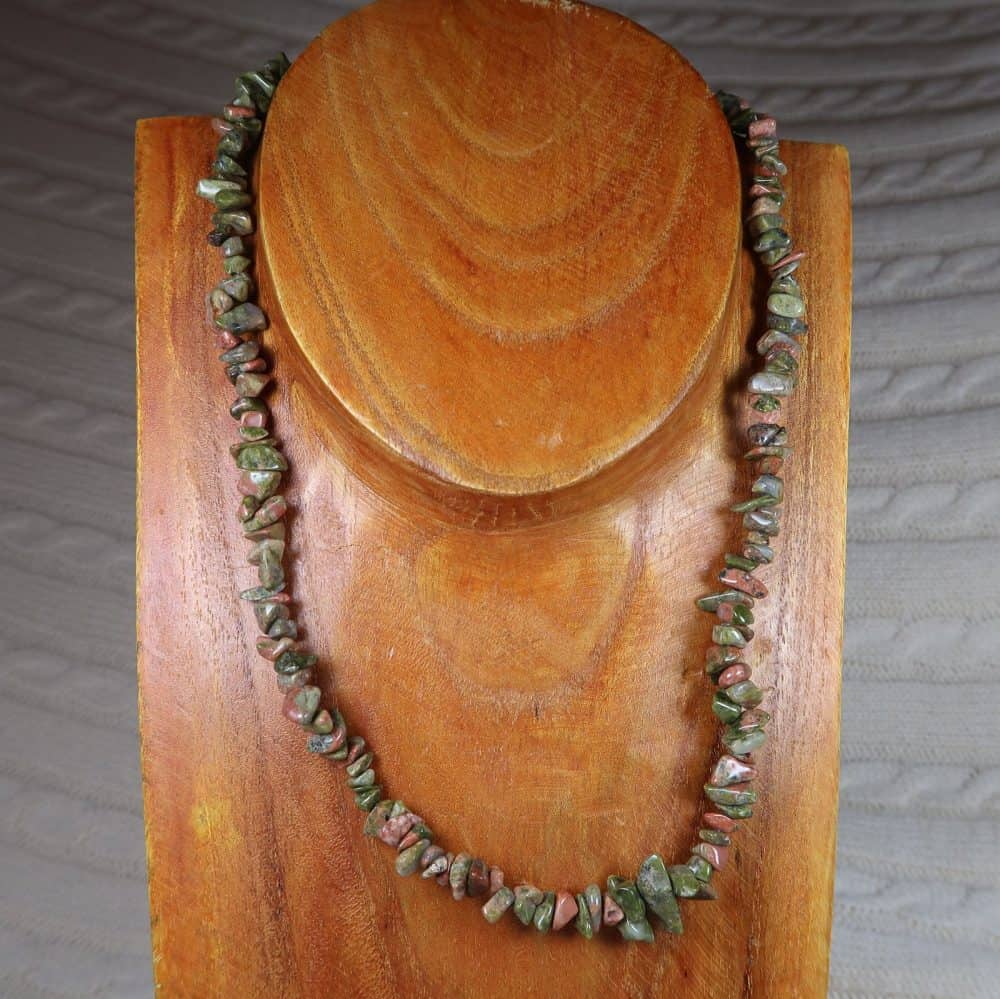 pink and green unakite chip beaded necklaces 2