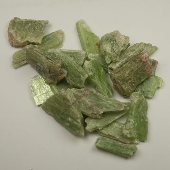 green kyanite specimens from brazil (1)