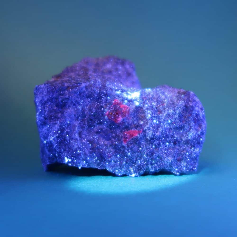 ruby in pargasite specimens