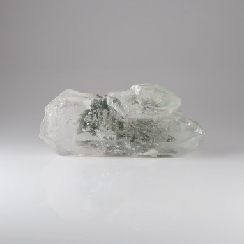 quartz with chlorite inclusions from skardu, pakistan 3