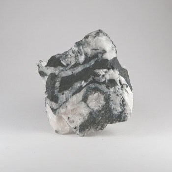 magnesite from azcárate quarry, spain