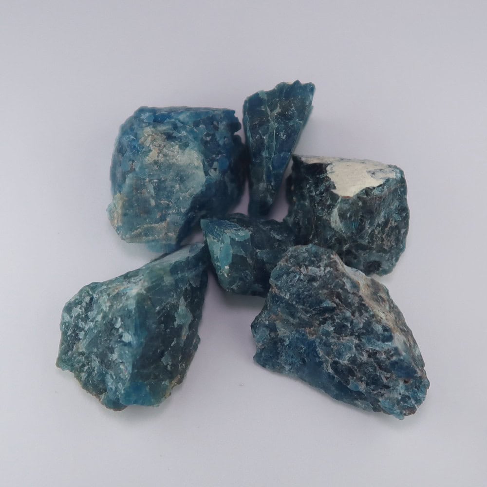 apatite from ipirá complex, brazil