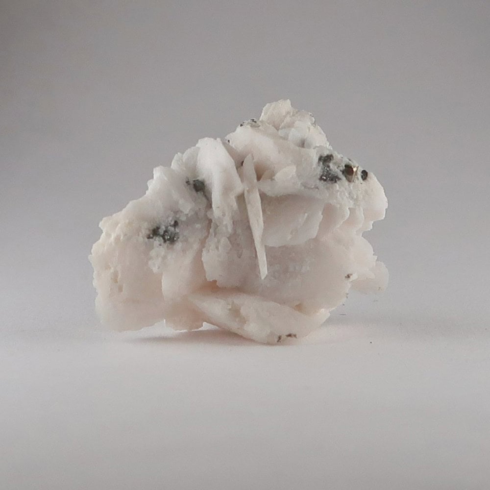 manganocalcite from pachapaqui mining district, peru