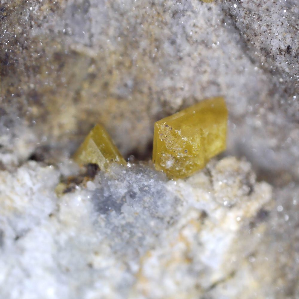 wulfenite from albuñuelas, spain