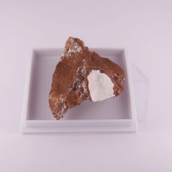 crandallite from tom's quarry, australia