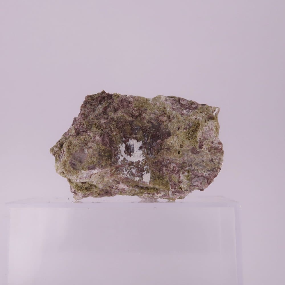 diopside from cajón del maipo, región metropolitana, chile 3