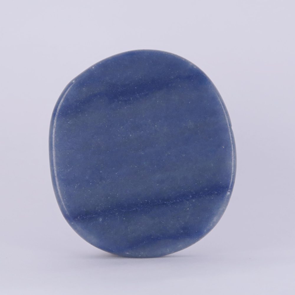 dumortieritic quartz palmstones