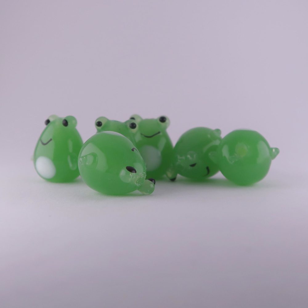 lampwork glass frog beads for jewellery making 2