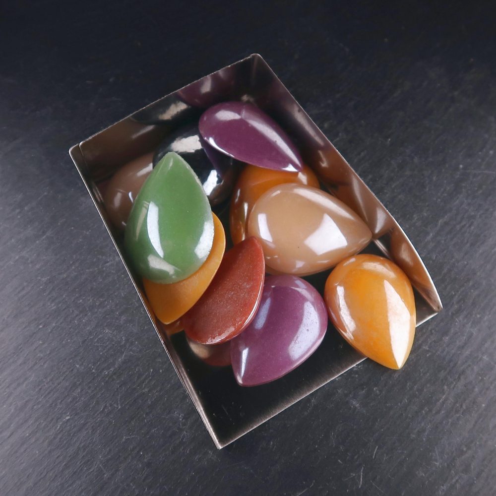 glass cabochons (pearlescent)