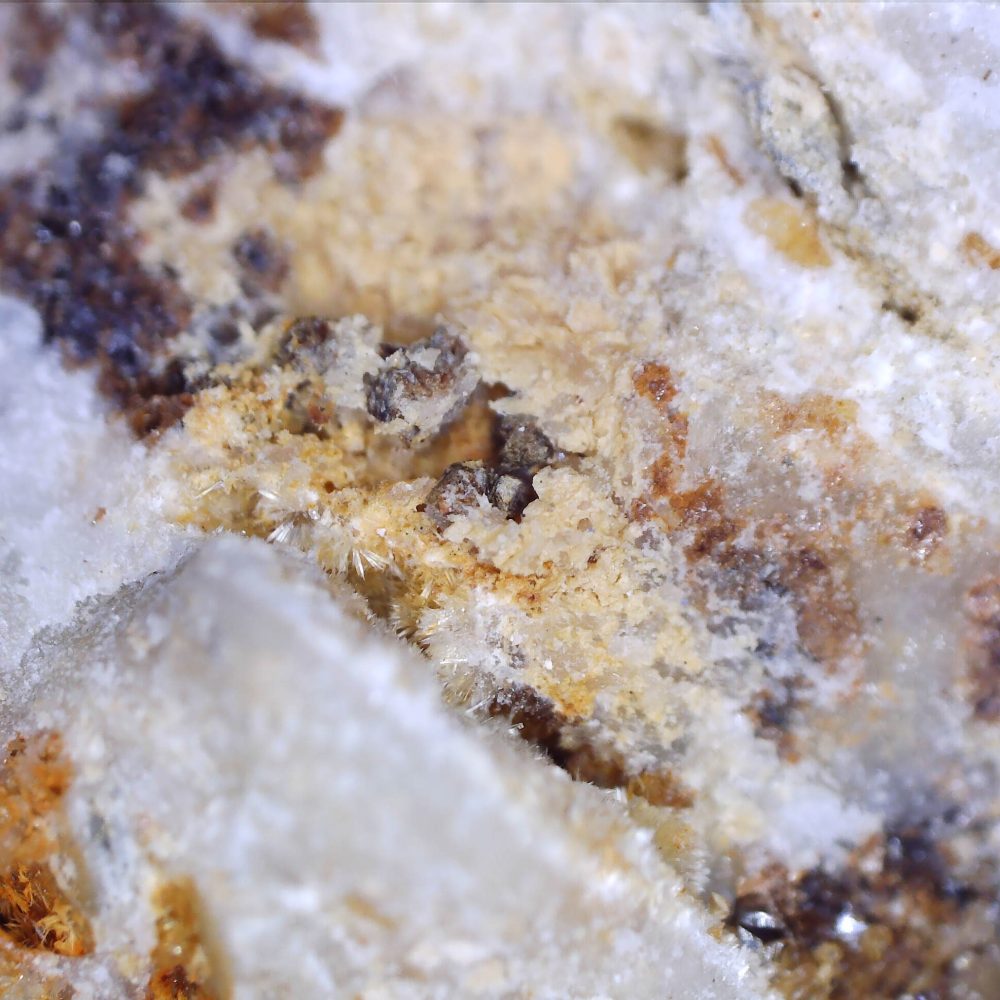 fluorapatite and siderite from holmbush mine, cornwall
