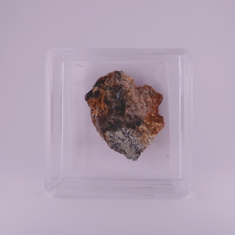 mottramite from mottram st andrew, cheshire