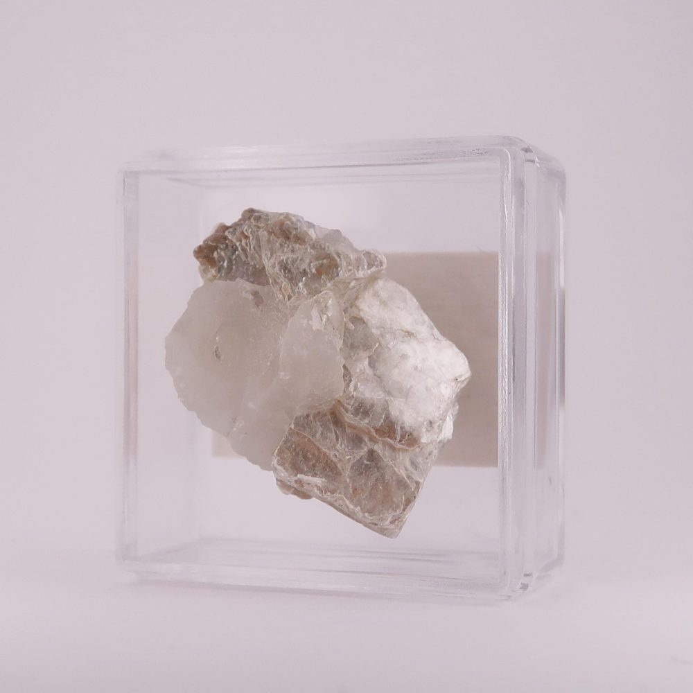 muscovite from molopo mine, namibia