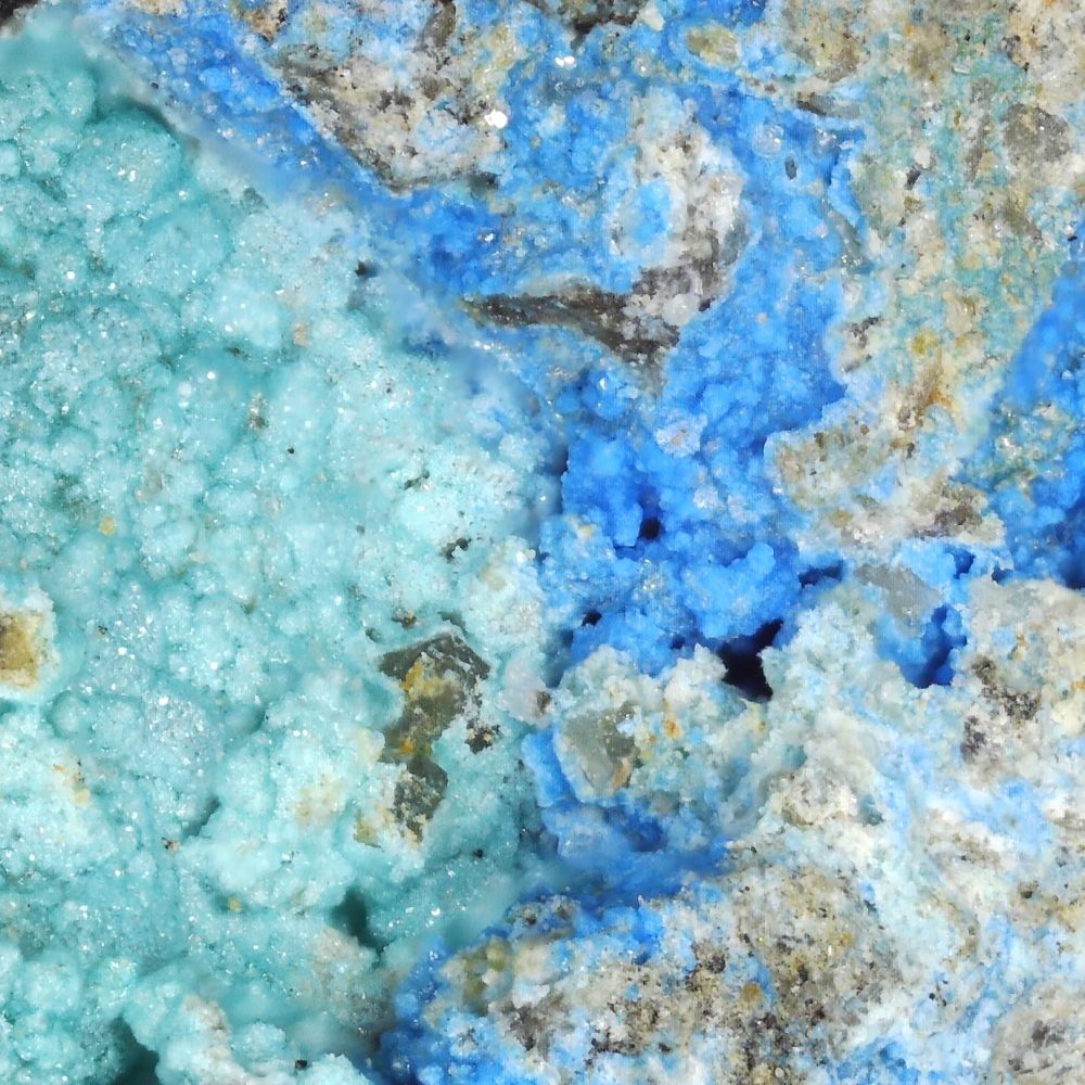 carbonatecyanotrichtite, malachite, cerussite and linarite from wedding cave mine, wales