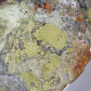Chenevixite