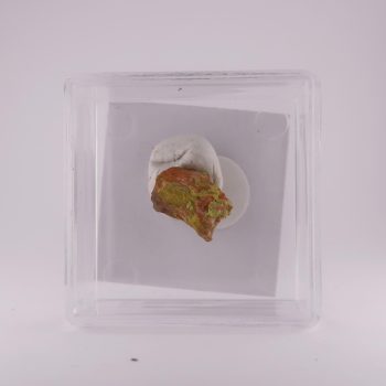 crocoite and pyromorphite from nontron, france