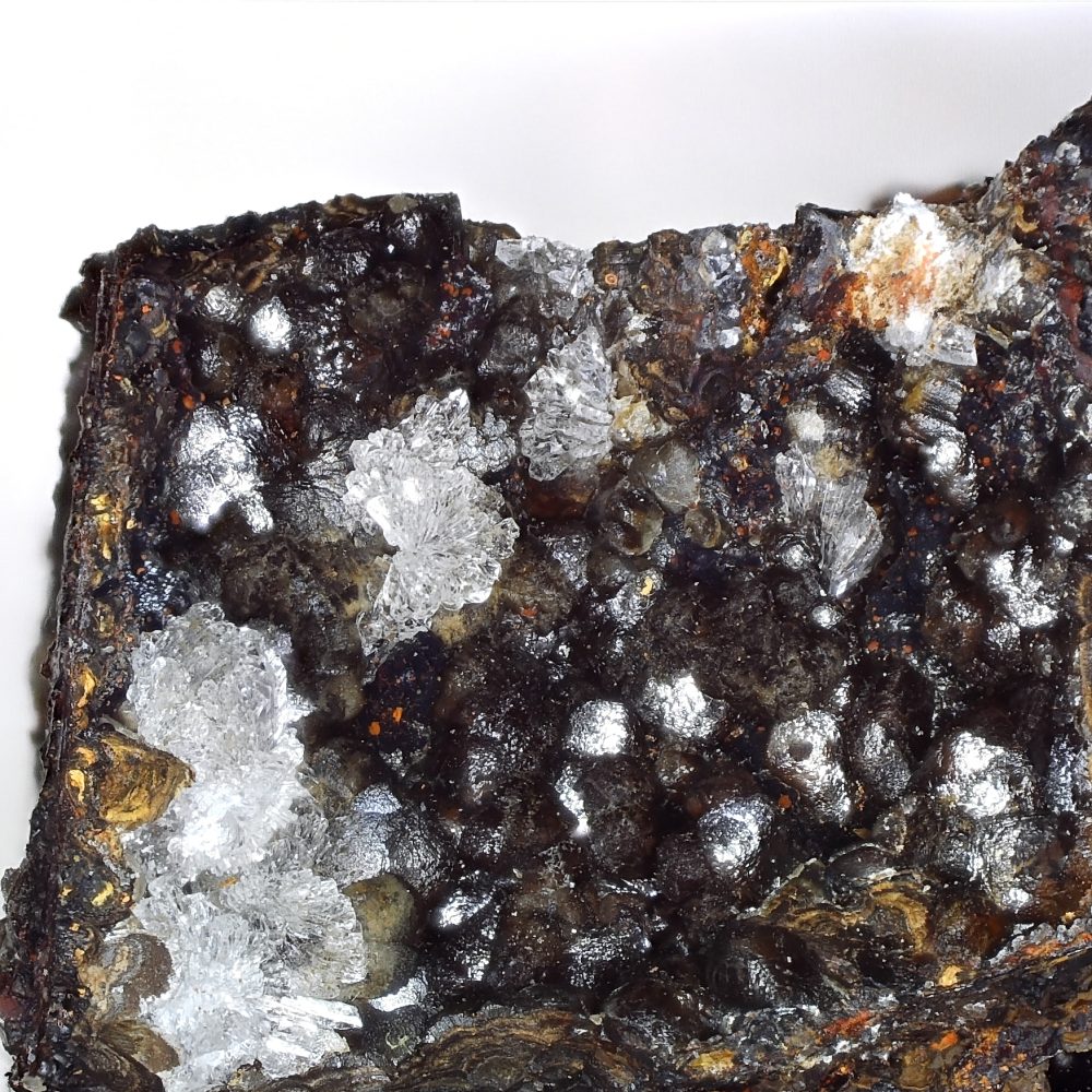 hemimorphite and smithsonite from aties iron mine, south africa