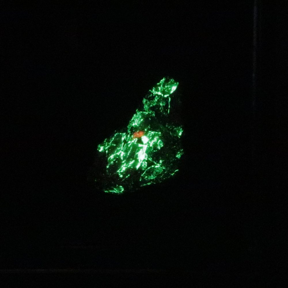 tephroite and zincite from sterling mine, usa