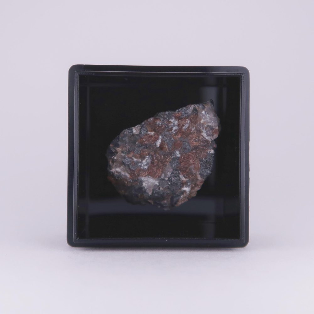 willemite, calcite, and tephroite from sterling mine, usa