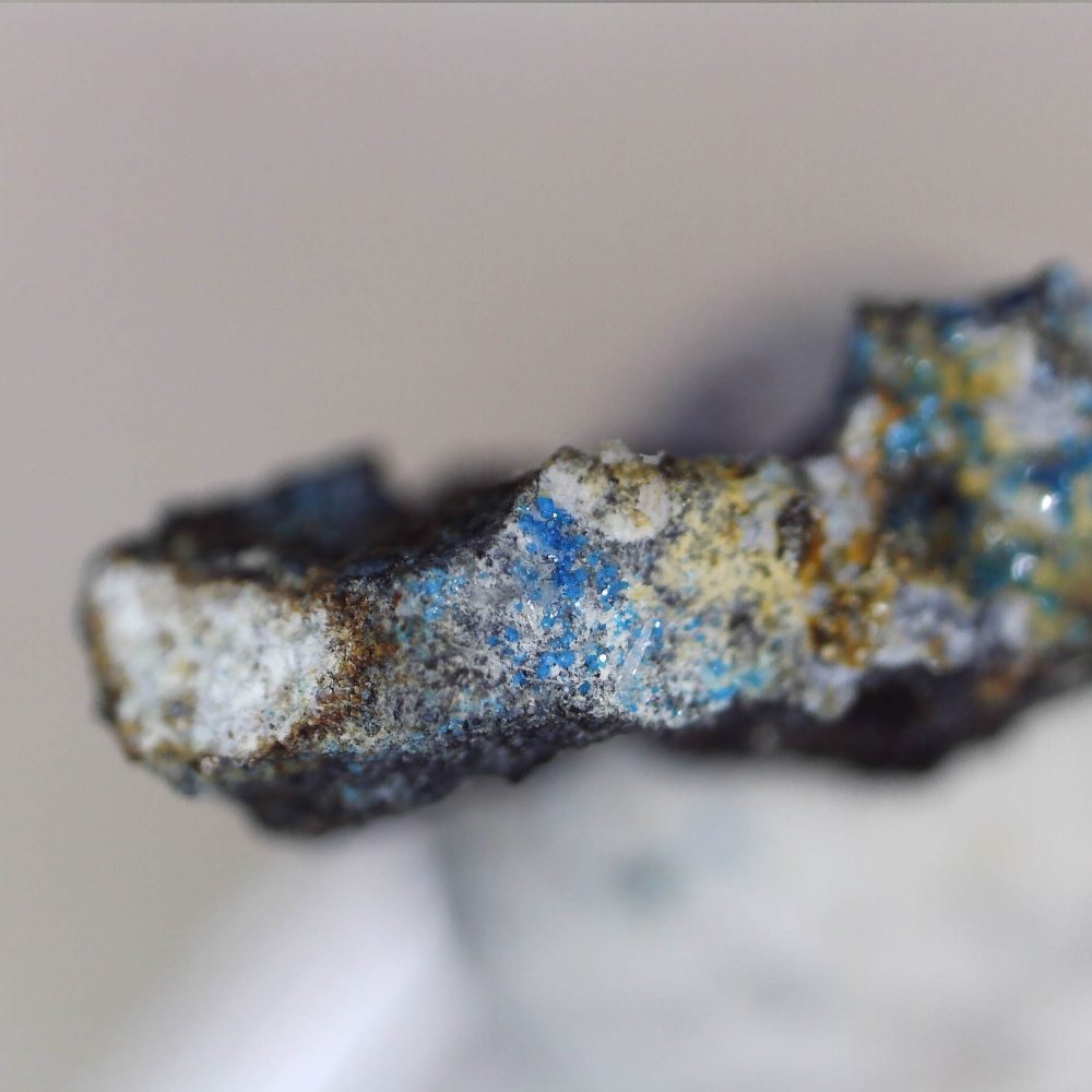 cumengeite from penpol smelter slag locality, cornwall 7