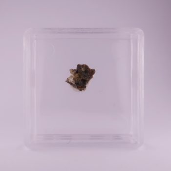 magnetite and titanite from mount vesuvius, italy