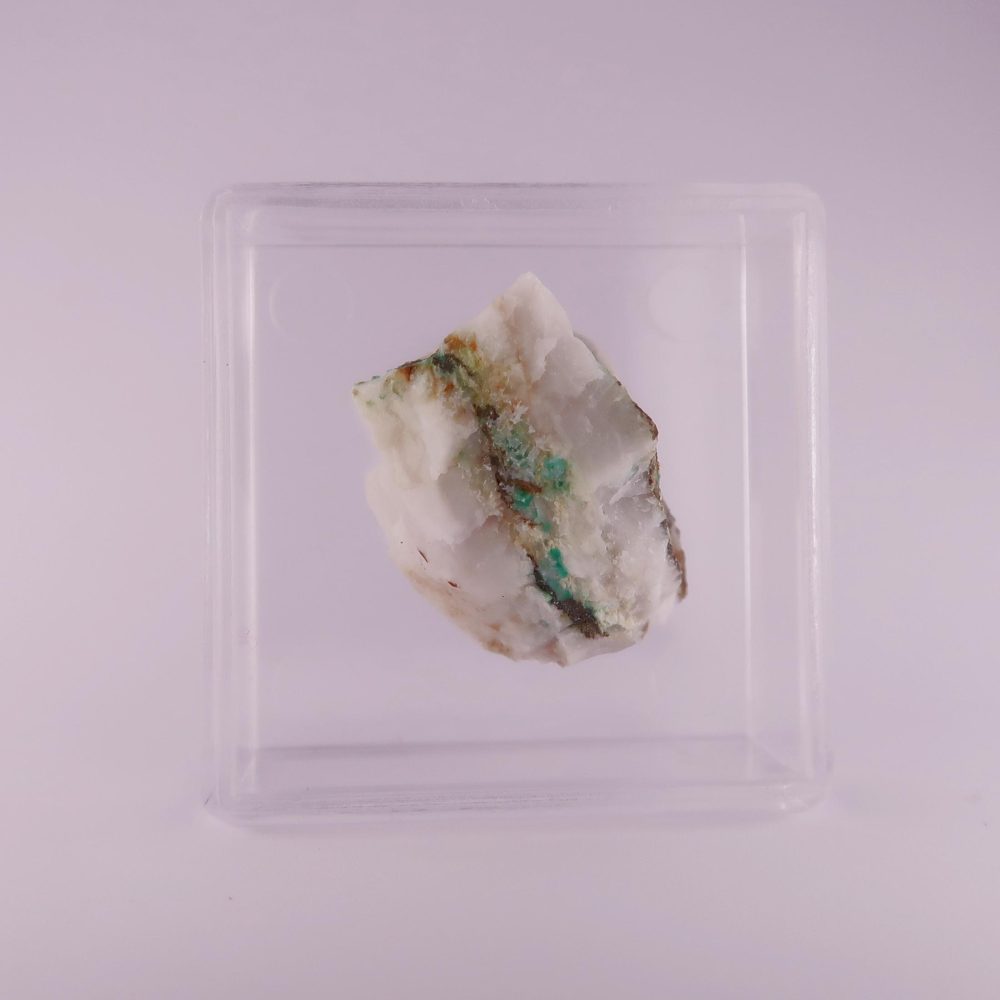 theisite from neufinkenstein grabanz mining district, austria