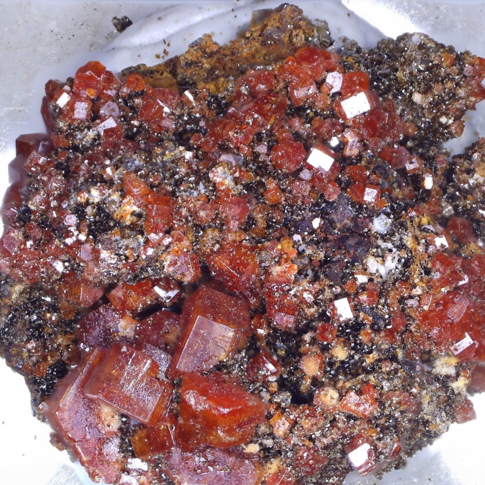 vanadinite from apache mine, usa