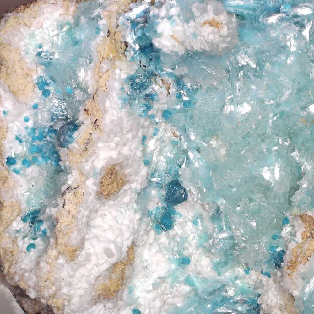 aurichalcite, hemimorphite and rosasite from 79 mine, usa