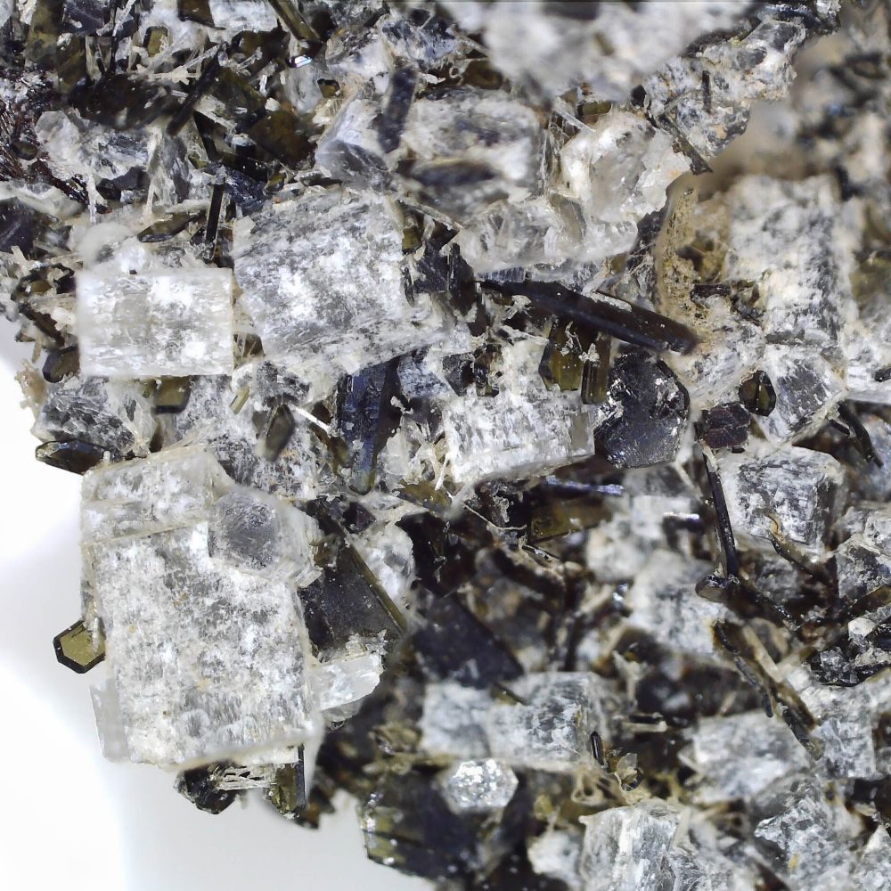perovskite, nepheline, and augite from graulay quarry, germany 