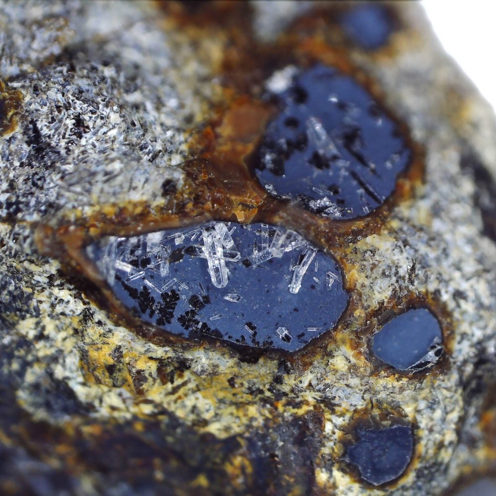 phillipsite from perrier, france