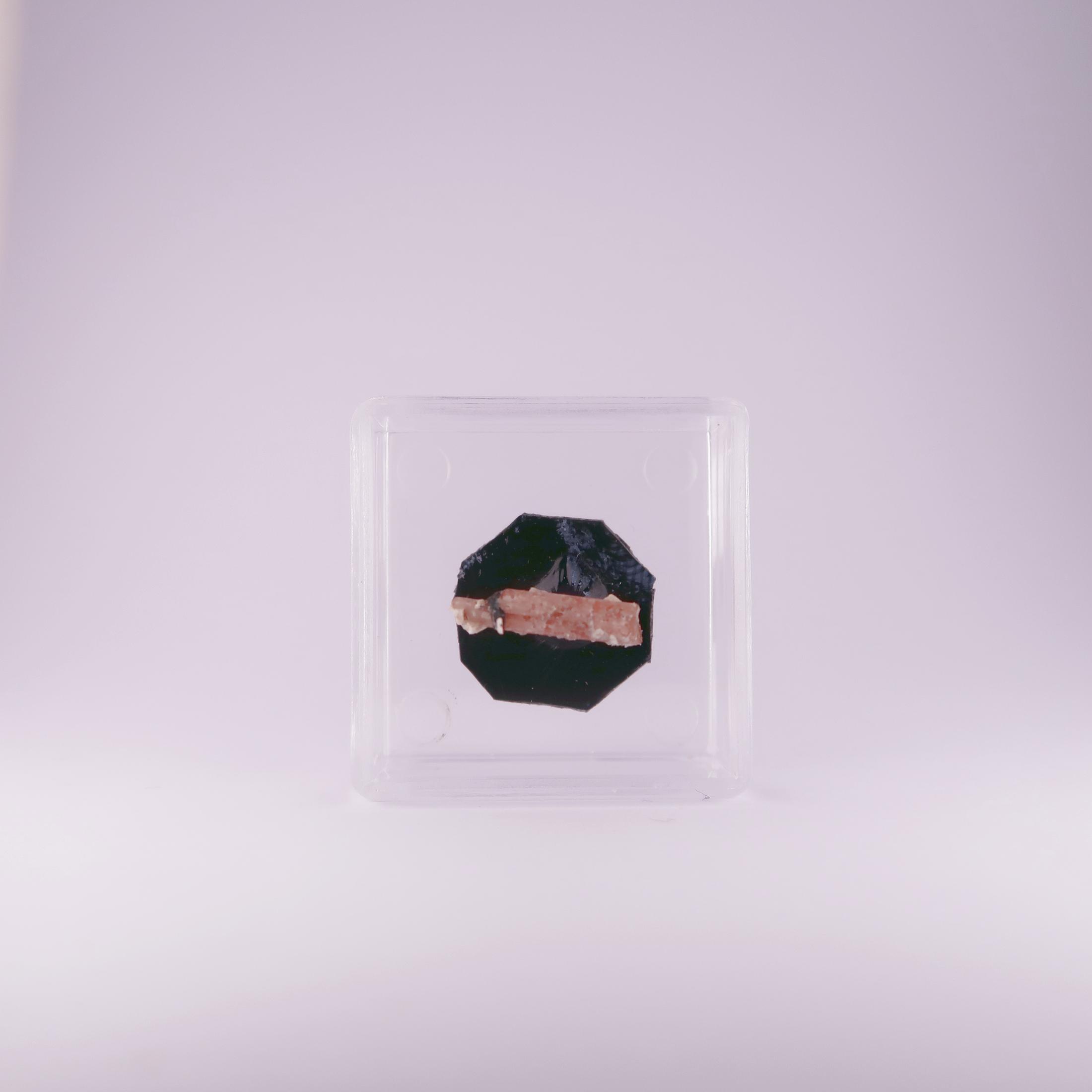 serandite, leucophanite, aegirine from mont saint hilaire, canada