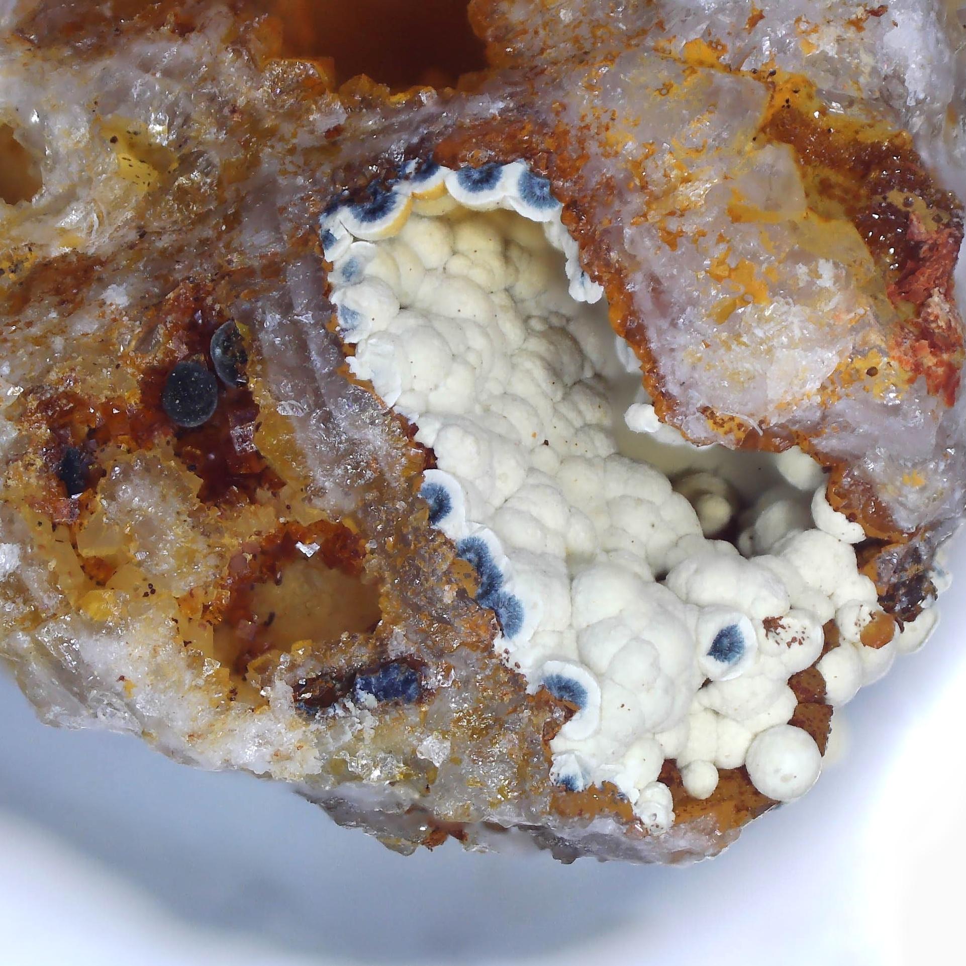 bariopharmacosiderite, dufrenite, kidwellite from ste barbe vein, france