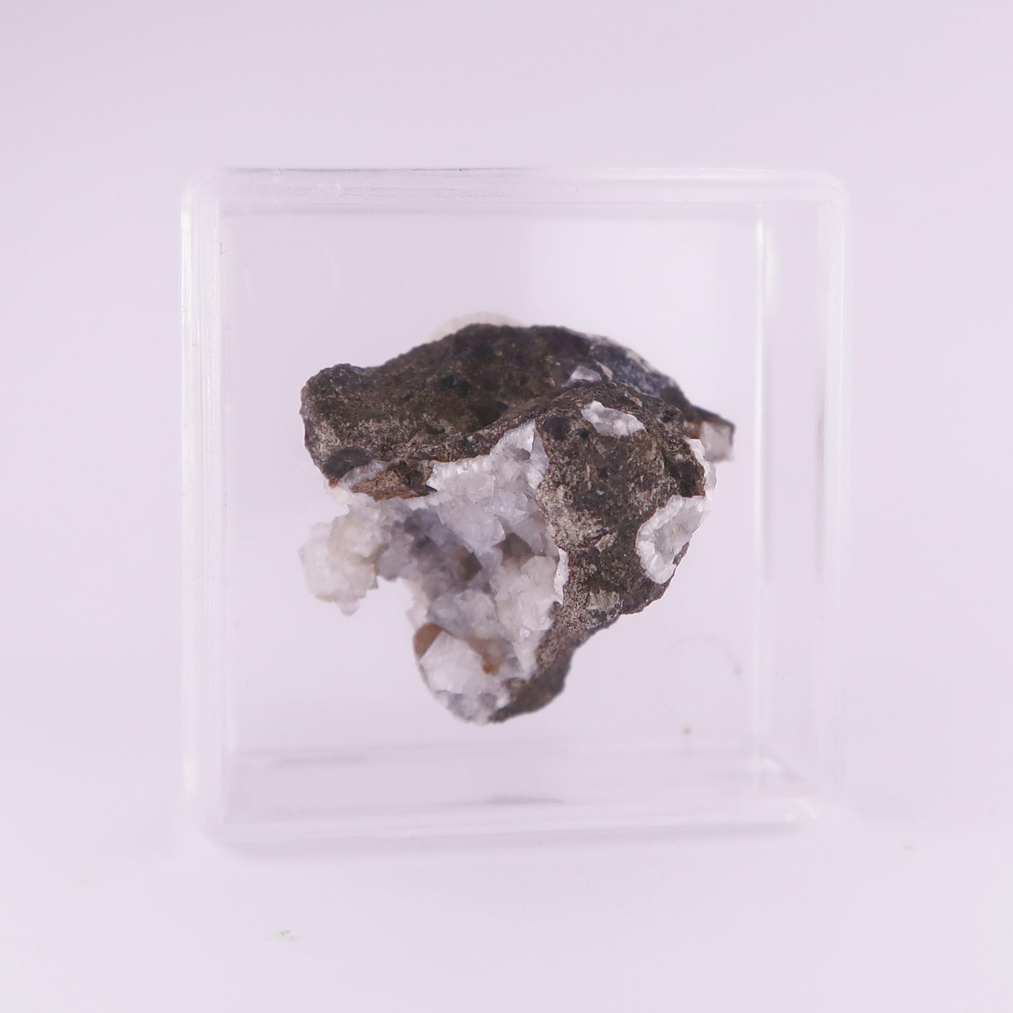 chabazite from quiraing, scotland