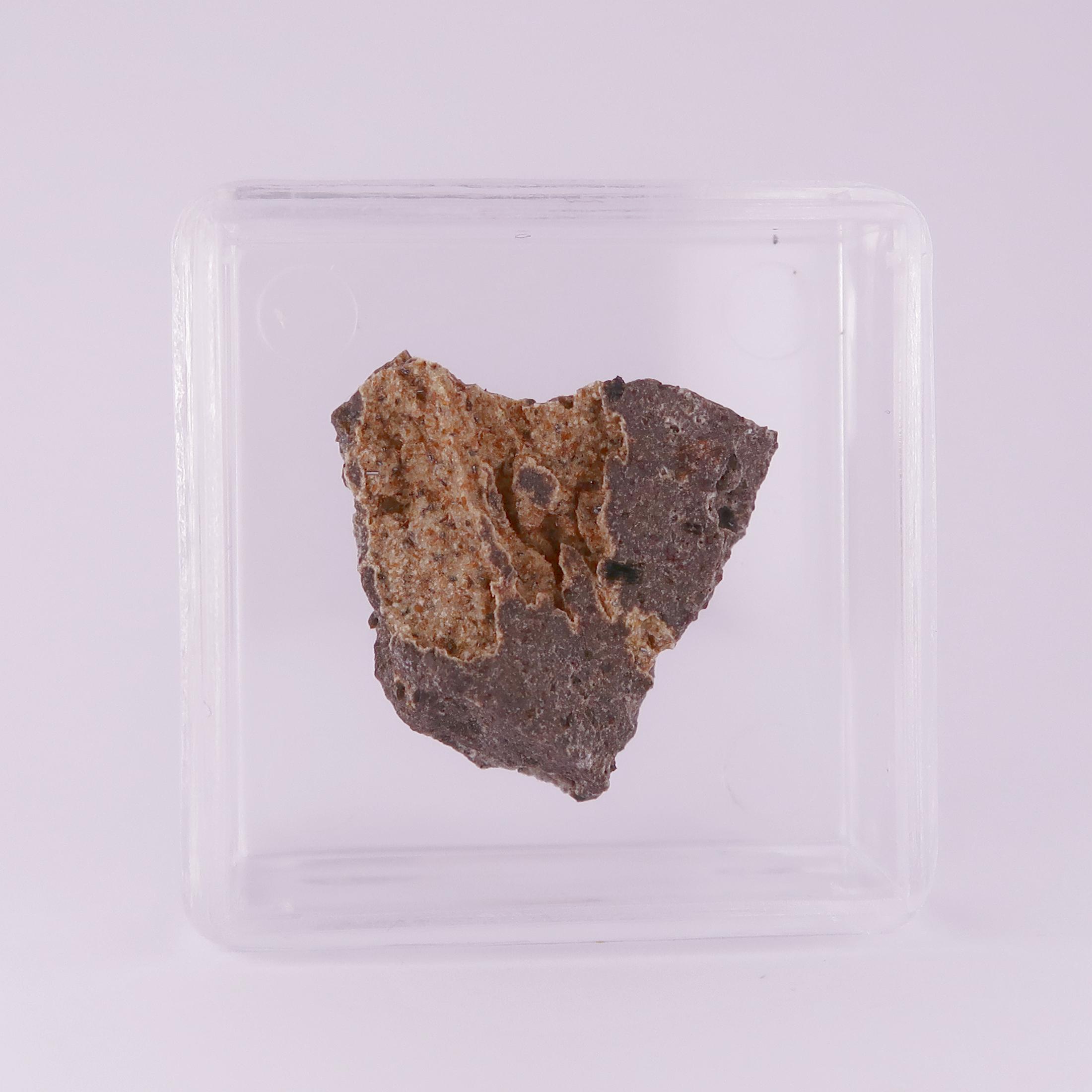 enstatite and pseudobrookite from nickenicher sattel, germany