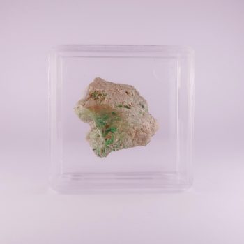 garnet from orford nickel mine, canada (grossular)