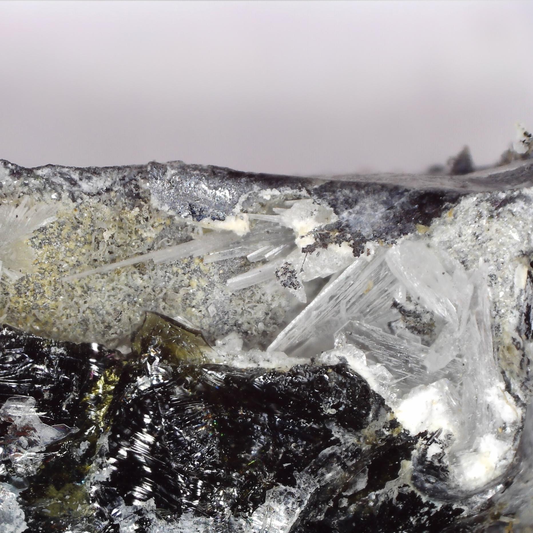 paralaurionite and lanarkite from meadowfoot smelter, scotland