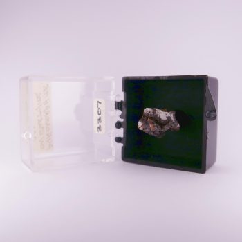 pyromorphite on goethite from red gill mine, cumbria