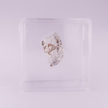 remondite ce from mont saint hilaire, canada