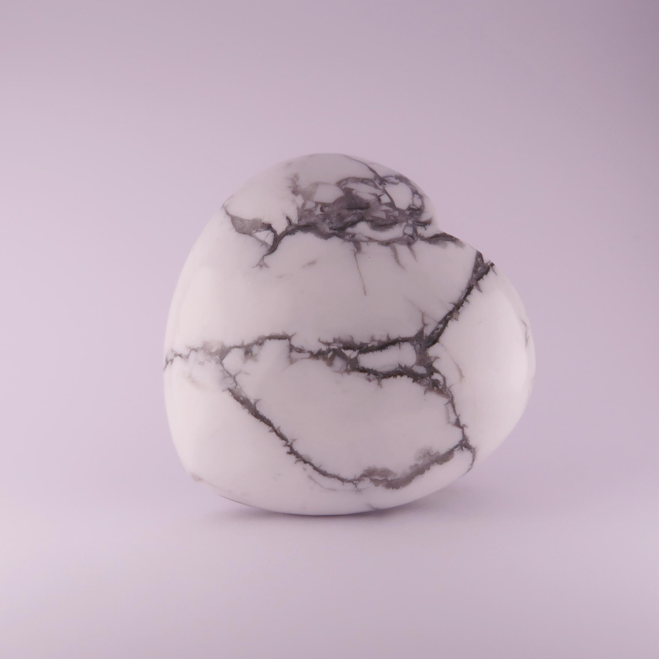 howlite heart carvings